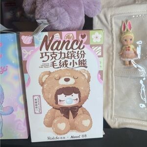 Nanci Colorful cute bears